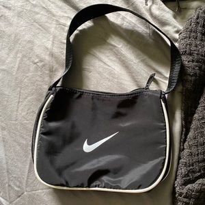 Nike mini shoulder bag